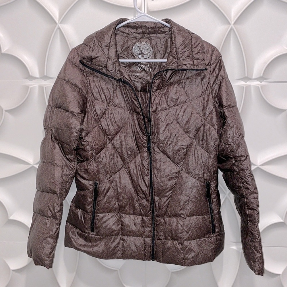 Vince Camuto 90% Duck Down Jacket size M.   10
